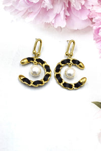 Melina pearl and black earring