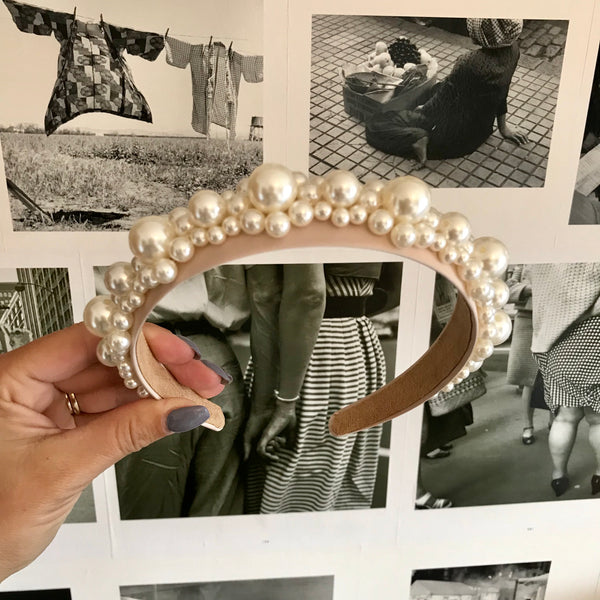 Cream Deluxe Pearl Crown