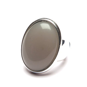 Oval Faced Ring Light Grey
