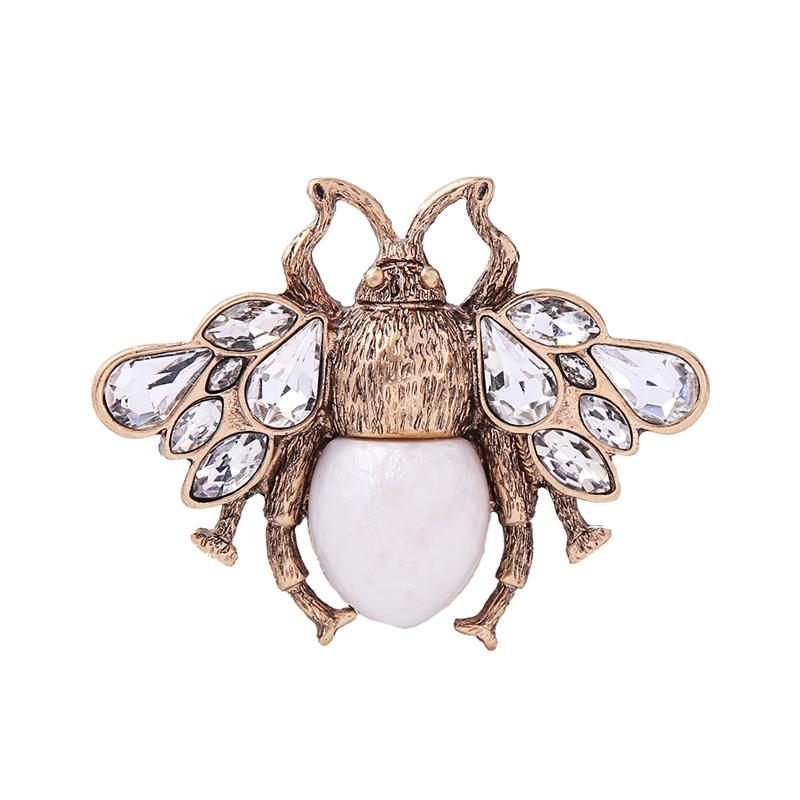 Luna Bee Brooch Gold with Cream