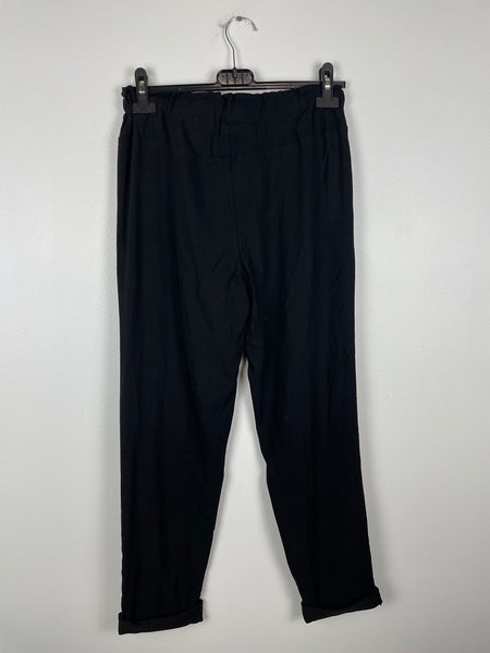 MacKenzie black trousers ONLY SIZE 22 LEFT