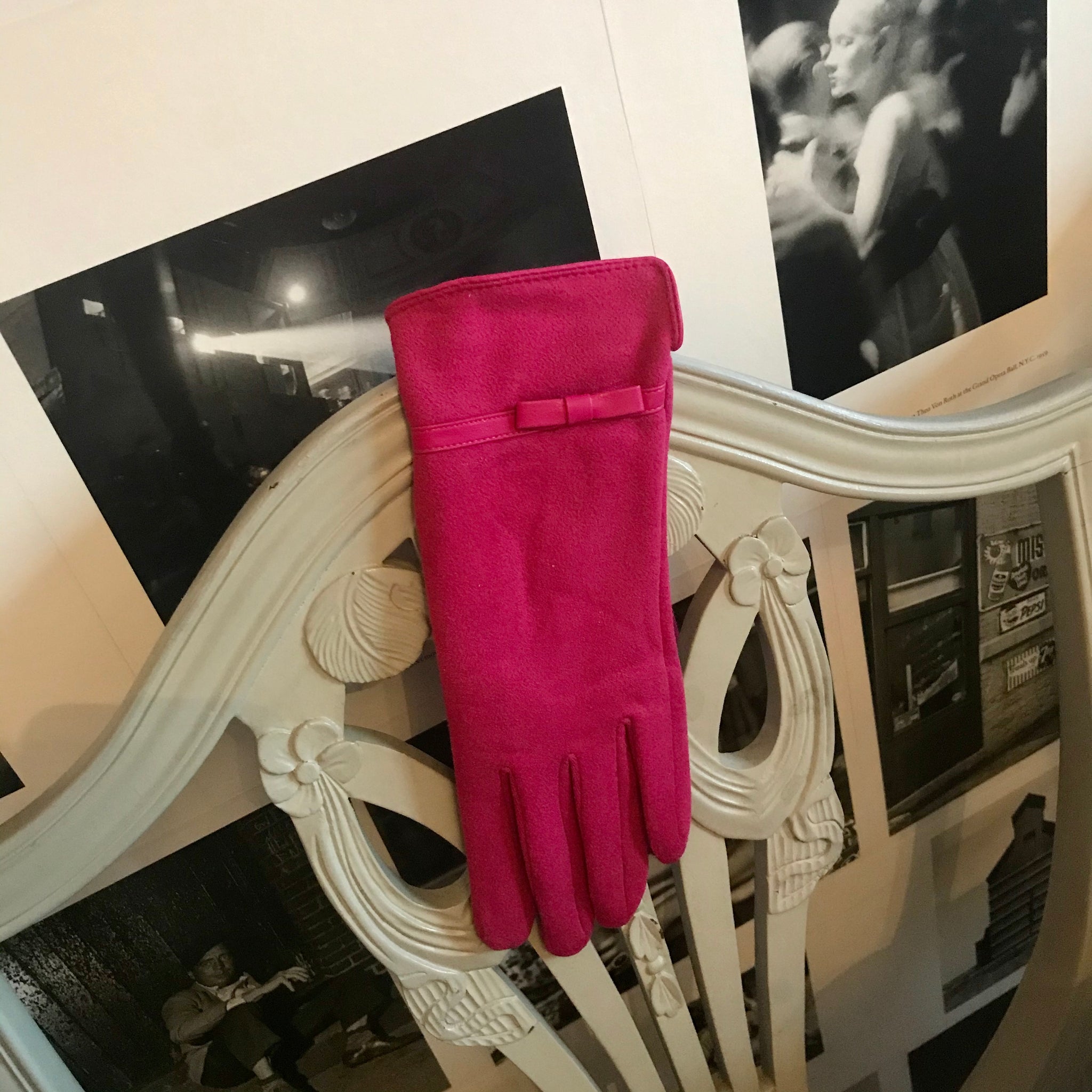 Fuchsia Pink Bow Detail Glove