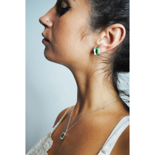 Lisa Single Gem Green Ombre Earrings